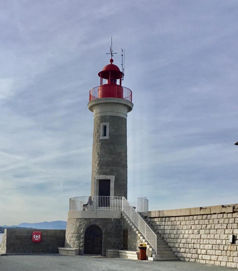 Ravissant Studio Climatise Gambetta Misericorde Au Coeur De Saint-Tropez Eksteriør bilde